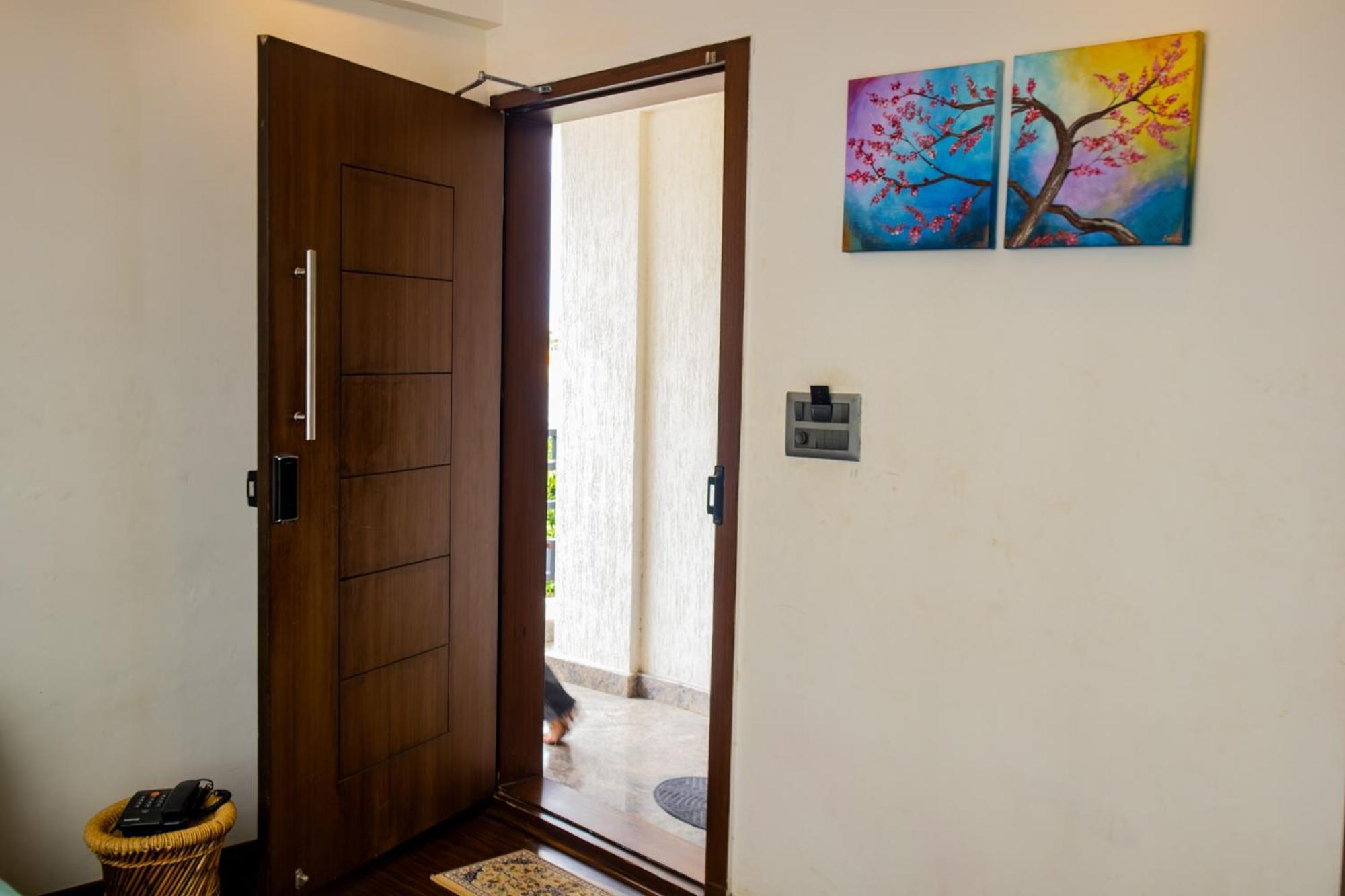 Mystic Apartotel Hebbal Bangalore Exterior foto