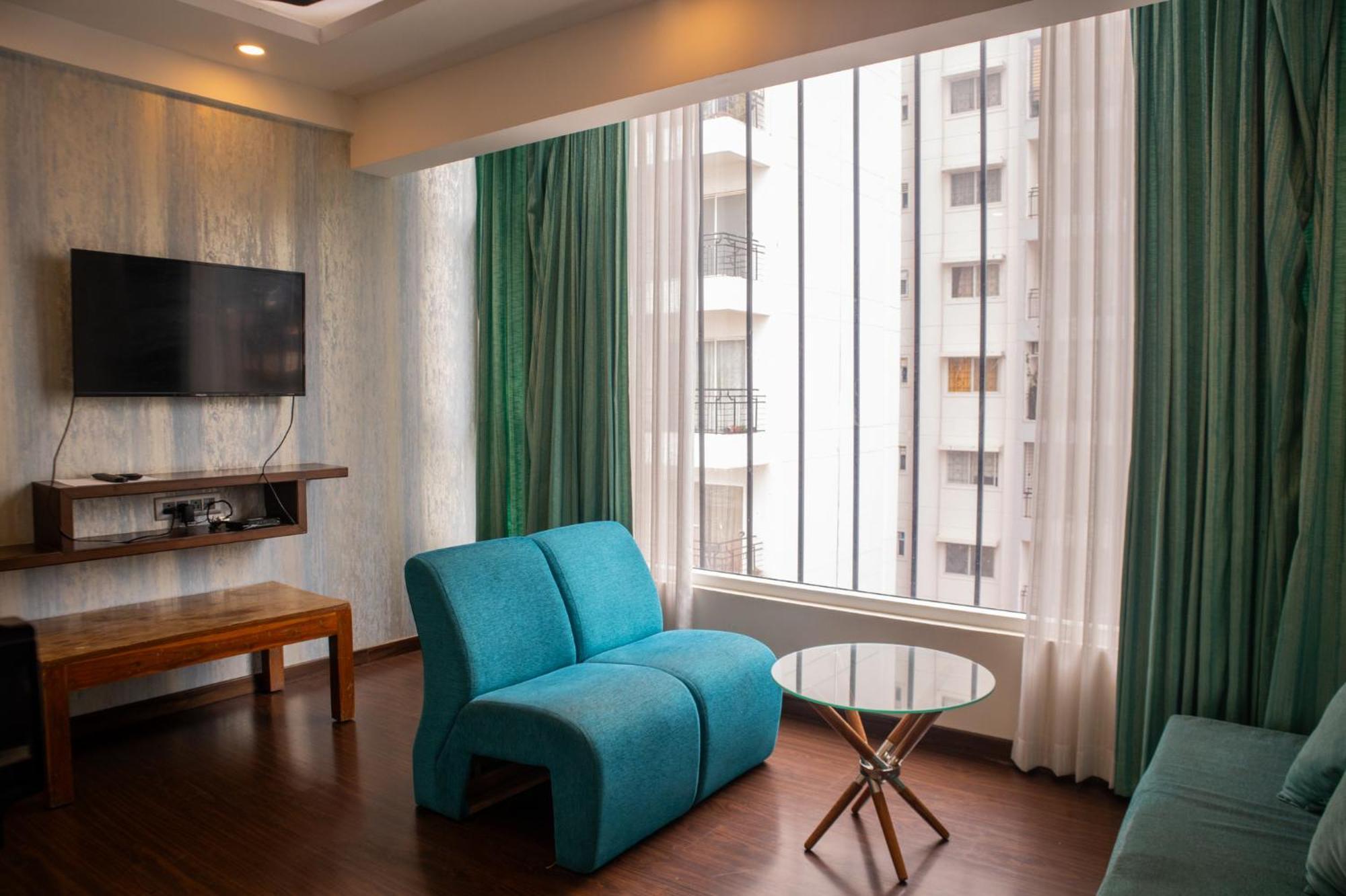 Mystic Apartotel Hebbal Bangalore Exterior foto